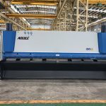 ເຄື່ອງແມ່ພິມໄຮໂດຼລິກຫຍິບໂລຫະຮ້ອນ (QC11Y-16X3200)