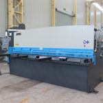 ເຄື່ອງຕັດ guillotine ໂລຫະແຜ່ນໂລຫະປະເພດຫຍ້າ cnc shearing ສໍາລັບແຜ່ນໂລຫະ, ເຄື່ອງຕັດໂລຫະ